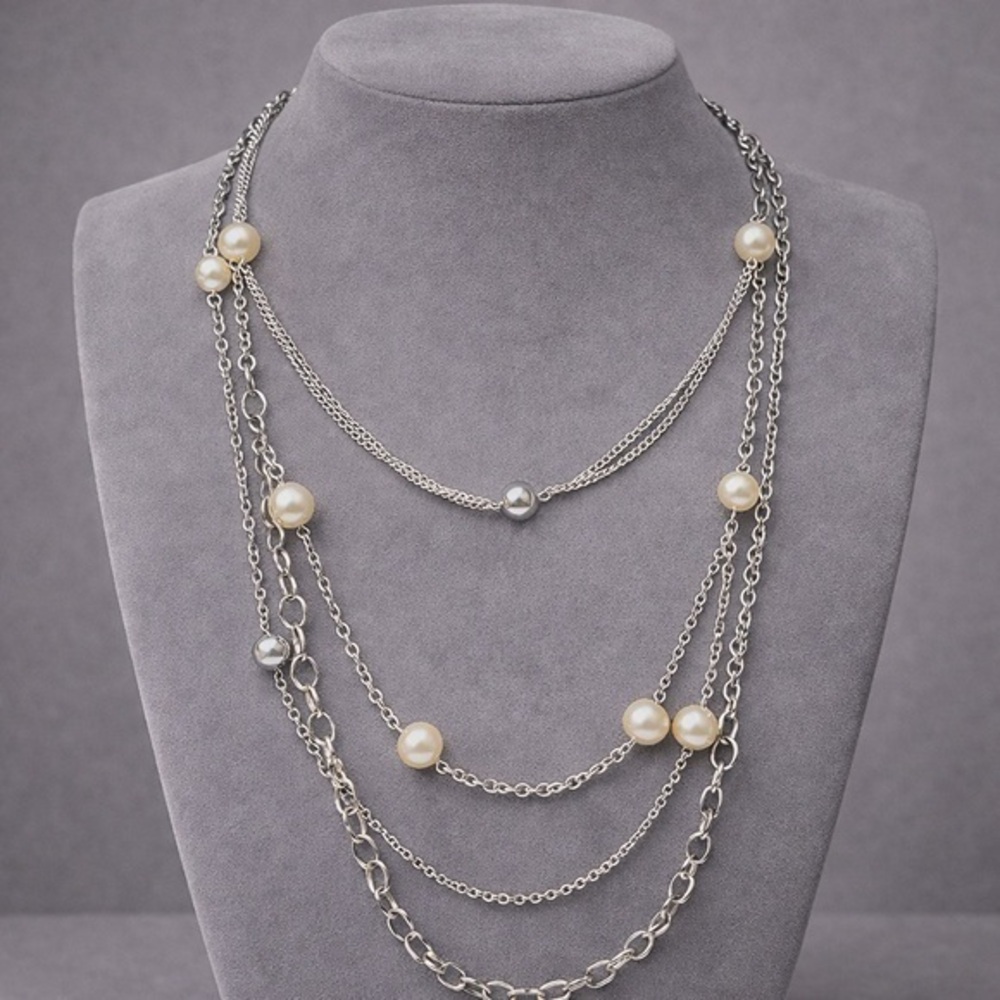 Premier Designs FASHION SENSE Multi strand 26" necklace. EUC. #101